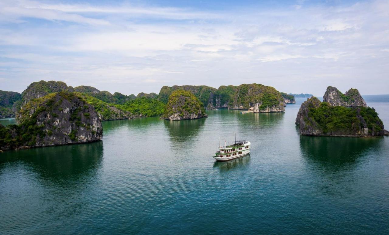 Cat Ba Central Homestay Dong Khe Sau ภายนอก รูปภาพ